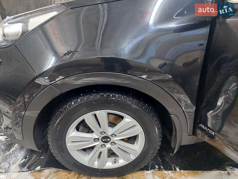 Внедорожник / Кроссовер Kia Sportage 2016 в Полтаве