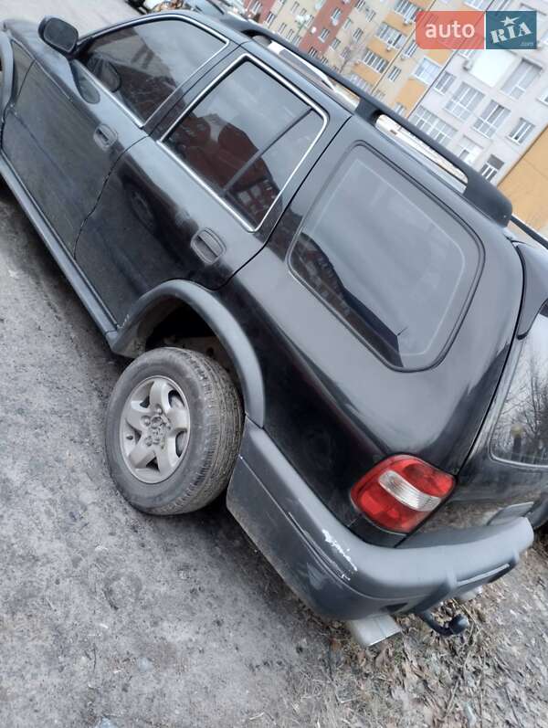 Позашляховик / Кросовер Kia Sportage 2000 в Харкові