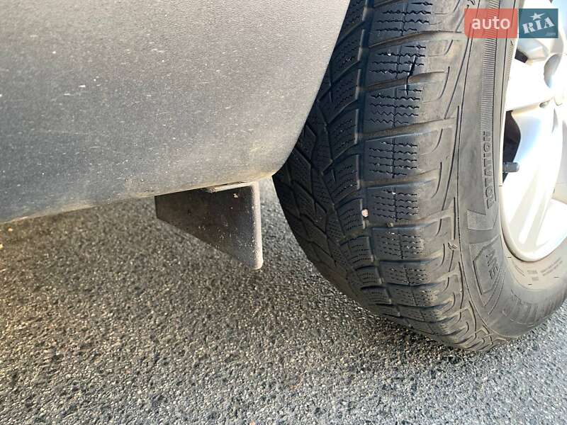 Внедорожник / Кроссовер Kia Sportage 2012 в Киеве