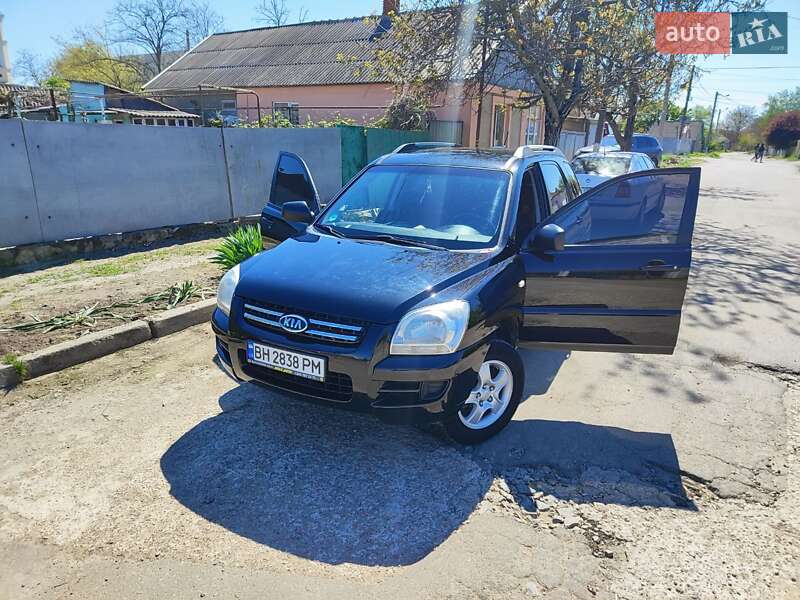 Позашляховик / Кросовер Kia Sportage 2005 в Одесі