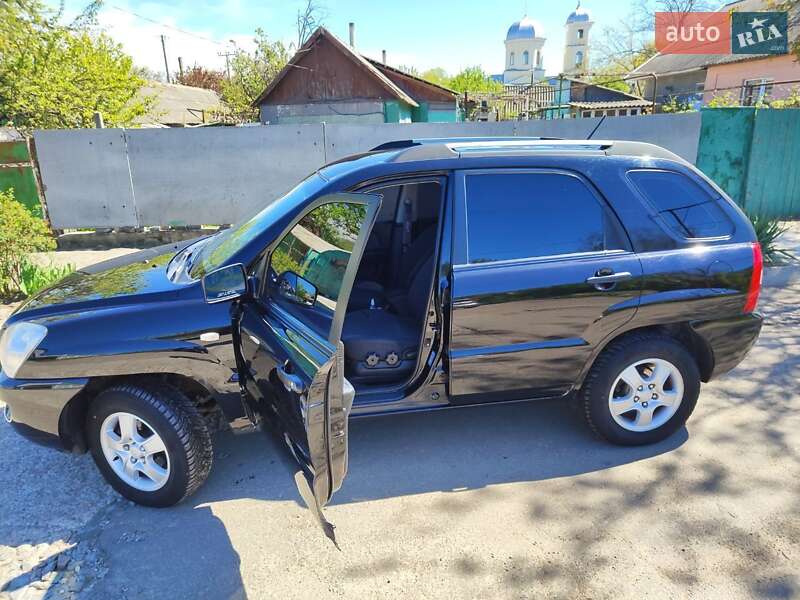 Позашляховик / Кросовер Kia Sportage 2005 в Одесі