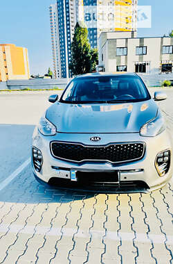 Позашляховик / Кросовер Kia Sportage 2016 в Києві