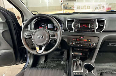 Позашляховик / Кросовер Kia Sportage 2018 в 
