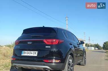 Внедорожник / Кроссовер Kia Sportage 2015 в Вознесенске