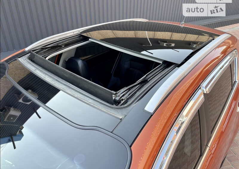 Внедорожник / Кроссовер Kia Sportage 2012 в Киеве