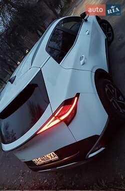 Внедорожник / Кроссовер Kia Sportage 2022 в 