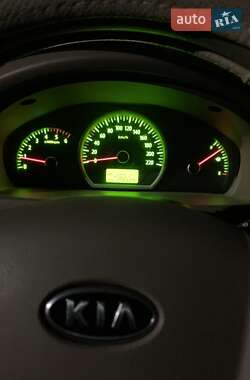 Внедорожник / Кроссовер Kia Sportage 2008 в 