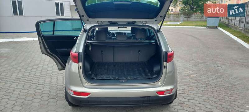 Внедорожник / Кроссовер Kia Sportage 2017 в Костополе