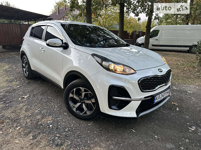 204 объявлений о продаже Кроссоверов Kia 2018 года