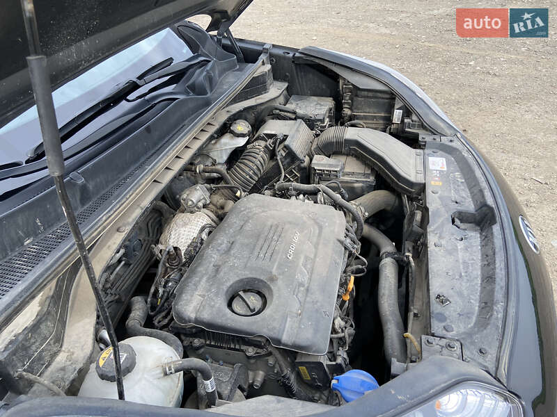 Внедорожник / Кроссовер Kia Sportage 2016 в Тернополе