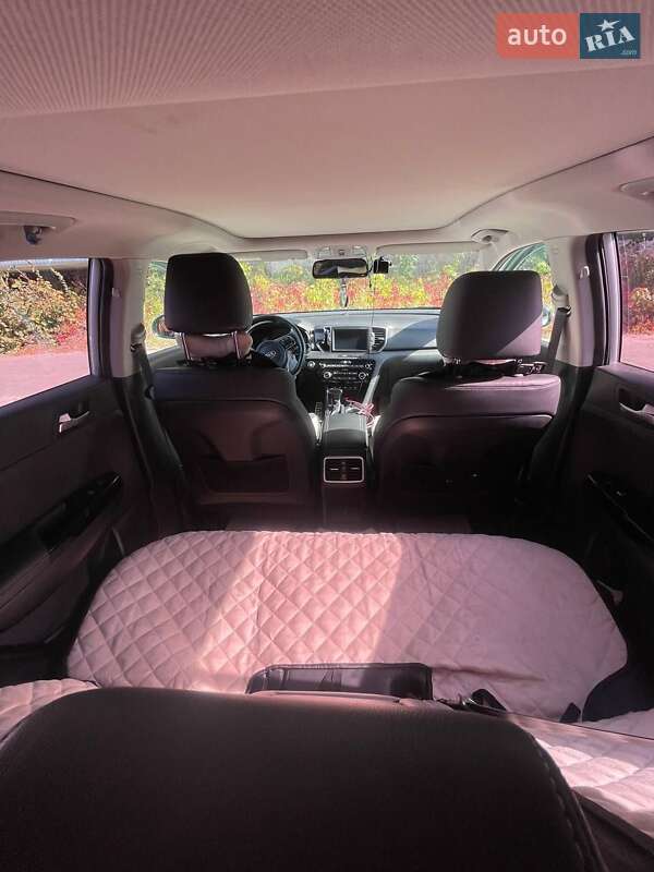 Внедорожник / Кроссовер Kia Sportage 2017 в Киеве