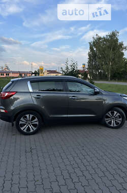 Внедорожник / Кроссовер Kia Sportage 2010 в Бродах