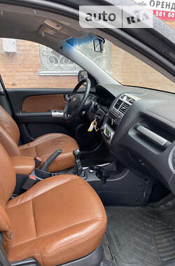 Внедорожник / Кроссовер Kia Sportage 2008 в 
