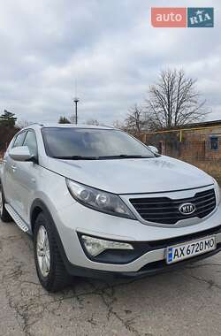 Позашляховик / Кросовер Kia Sportage 2012 в Краснограді