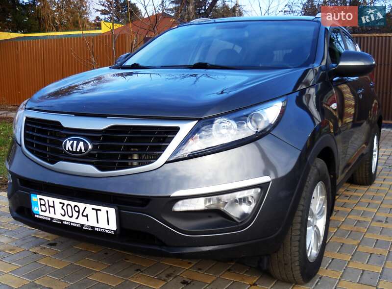 Позашляховик / Кросовер Kia Sportage 2012 в Христинівці