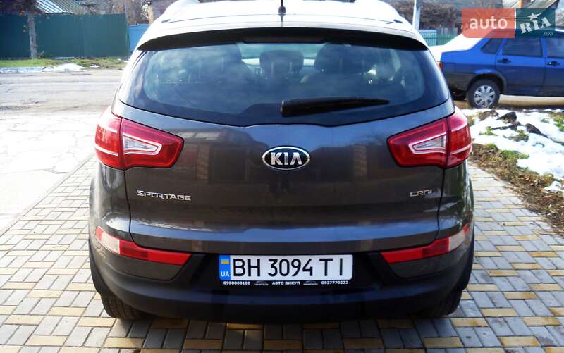 Позашляховик / Кросовер Kia Sportage 2012 в Христинівці