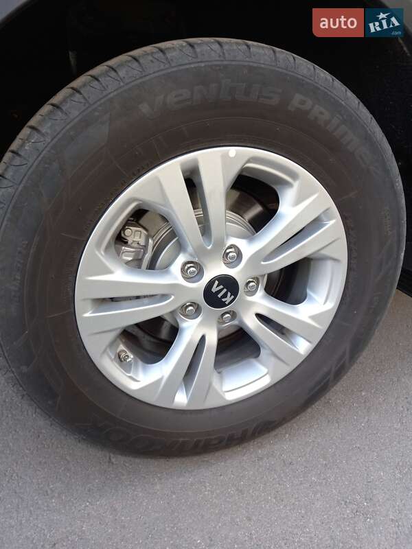 Позашляховик / Кросовер Kia Sportage 2017 в Ромнах