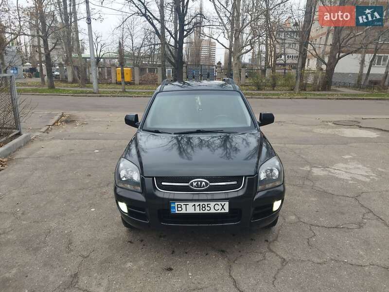Позашляховик / Кросовер Kia Sportage 2008 в Миколаєві