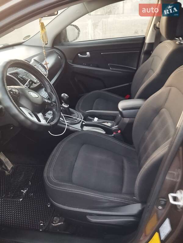 Внедорожник / Кроссовер Kia Sportage 2011 в Львове