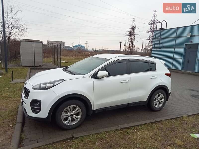 Внедорожник / Кроссовер Kia Sportage 2016 в Ужгороде фото 9 Внедорожник / Кроссовер Kia Sportage 2016 в Ужгороде
