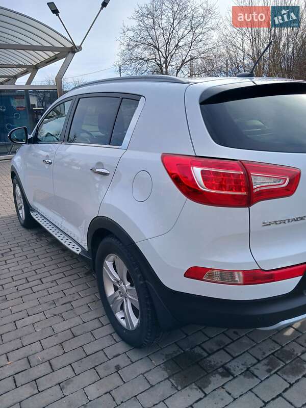 Внедорожник / Кроссовер Kia Sportage 2013 в Ивано-Франковске фото 17 Внедорожник / Кроссовер Kia Sportage 2013 в Ивано-Франковске