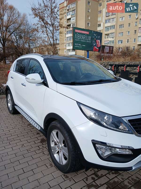 Внедорожник / Кроссовер Kia Sportage 2013 в Ивано-Франковске фото 15 Внедорожник / Кроссовер Kia Sportage 2013 в Ивано-Франковске