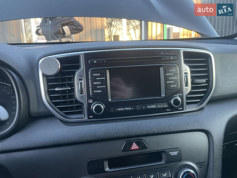 Позашляховик / Кросовер Kia Sportage 2017 в Києві