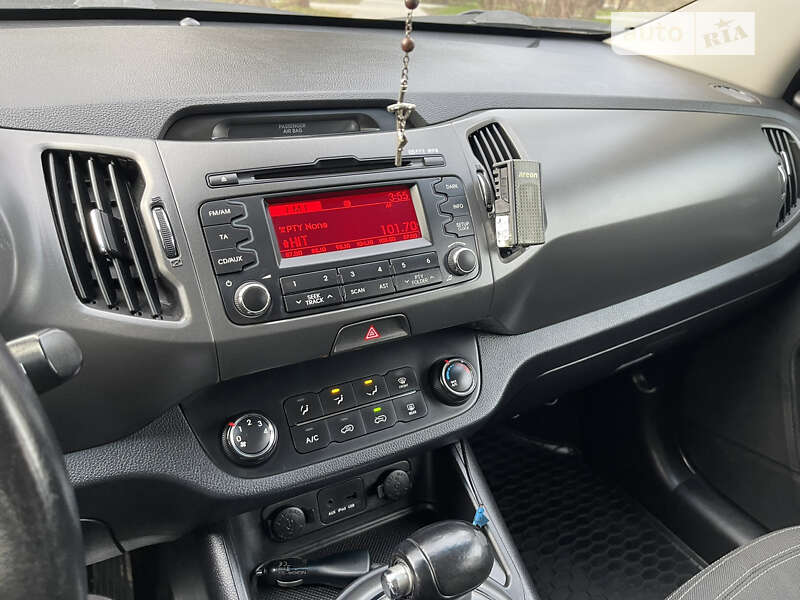 Внедорожник / Кроссовер Kia Sportage 2012 в Львове