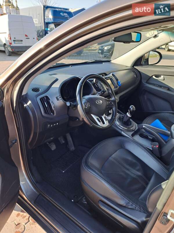 Внедорожник / Кроссовер Kia Sportage 2012 в Ковеле