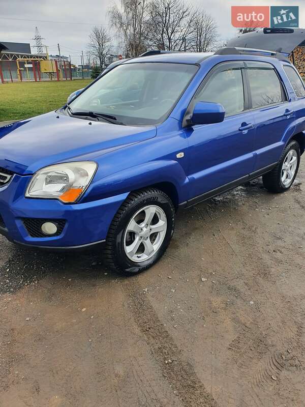 Позашляховик / Кросовер Kia Sportage 2009 в Луцьку