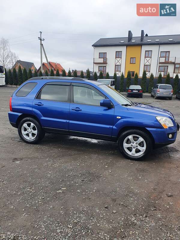 Позашляховик / Кросовер Kia Sportage 2009 в Луцьку