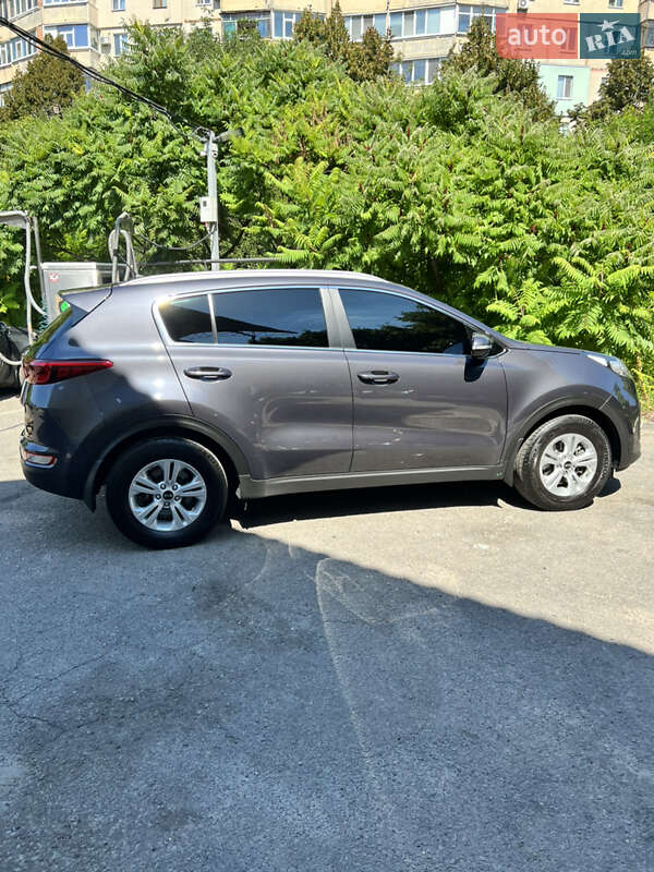Позашляховик / Кросовер Kia Sportage 2017 в Полтаві