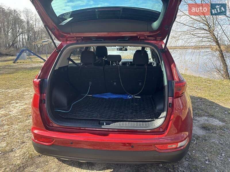 Позашляховик / Кросовер Kia Sportage 2017 в Києві