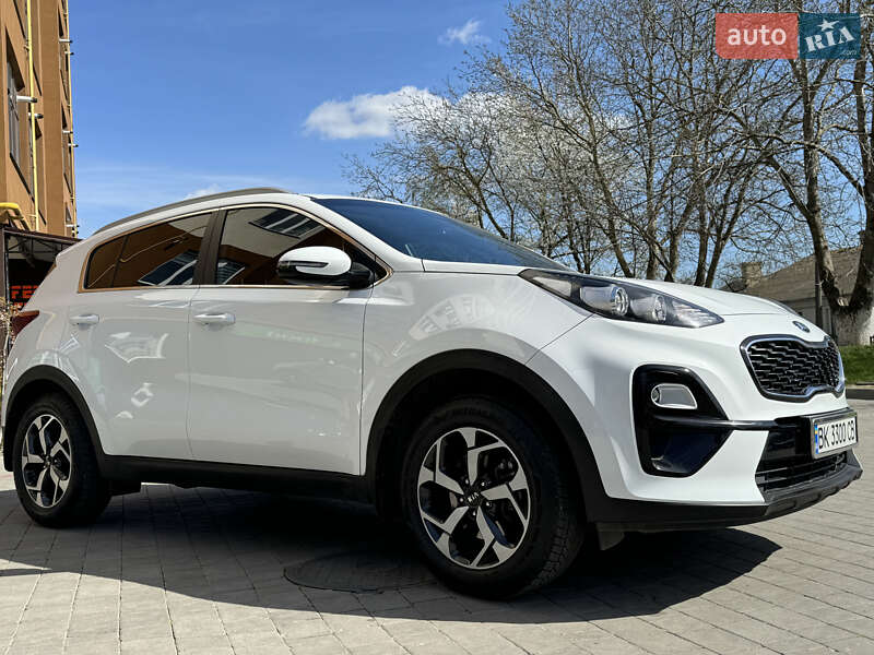 Позашляховик / Кросовер Kia Sportage 2018 в Дубні