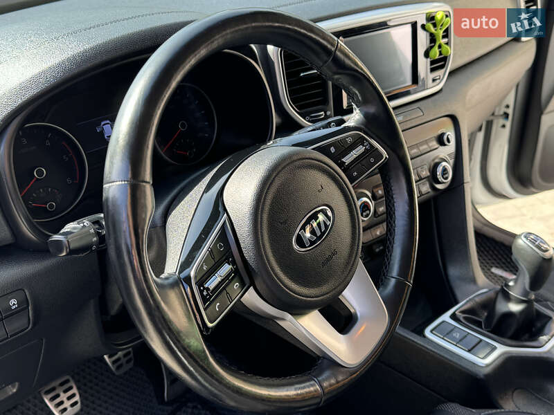 Позашляховик / Кросовер Kia Sportage 2018 в Дубні