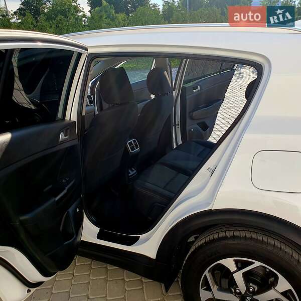 Внедорожник / Кроссовер Kia Sportage 2019 в Тернополе