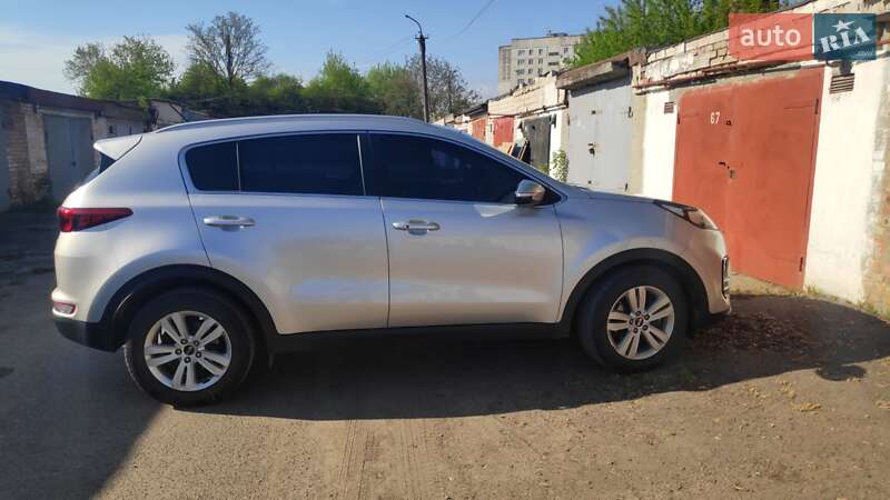 Позашляховик / Кросовер Kia Sportage 2017 в Смілі