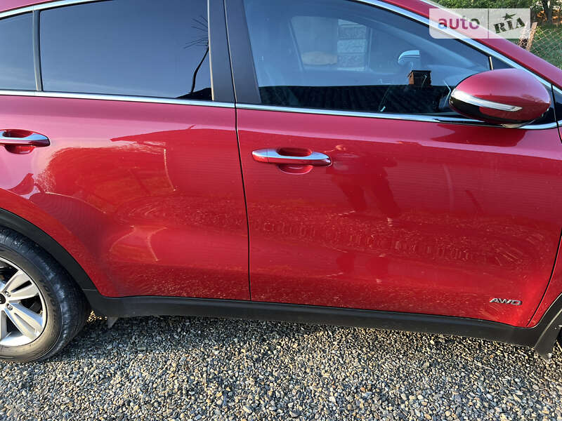 Внедорожник / Кроссовер Kia Sportage 2016 в Стрые