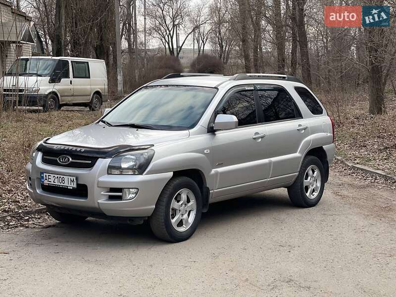 Внедорожник / Кроссовер Kia Sportage 2007 в Днепре