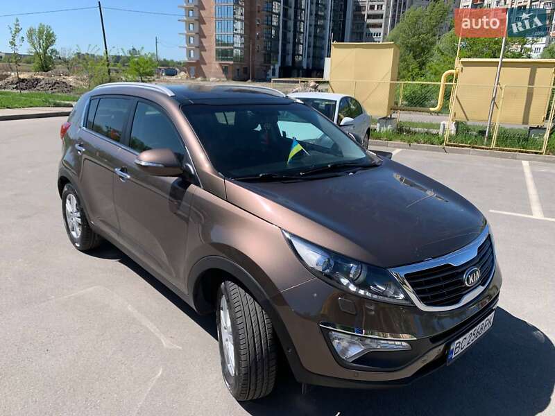 Внедорожник / Кроссовер Kia Sportage 2013 в Шептицькому