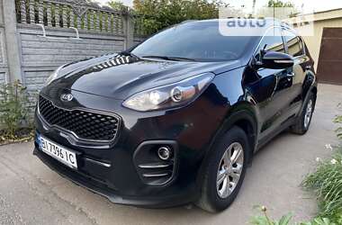 Позашляховик / Кросовер Kia Sportage 2016 в Полтаві