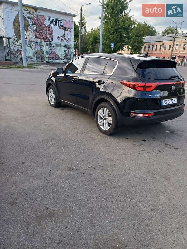 Внедорожник / Кроссовер Kia Sportage 2016 в Харькове