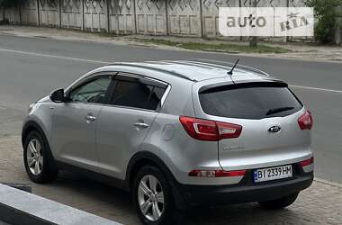 Внедорожник / Кроссовер Kia Sportage 2011 в Полтаве