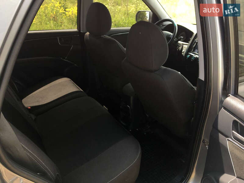 Внедорожник / Кроссовер Kia Sportage 2008 в Тернополе