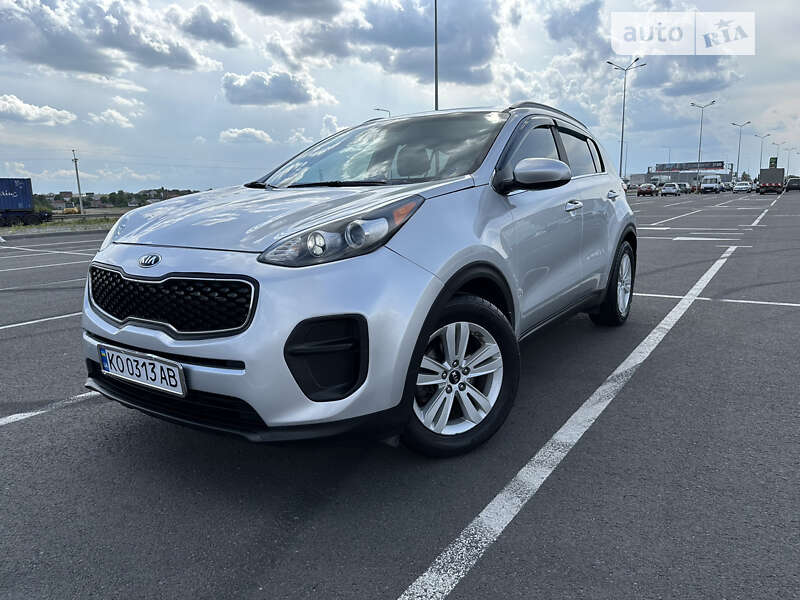 Внедорожник / Кроссовер Kia Sportage 2016 в Львове