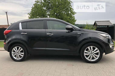 Внедорожник / Кроссовер Kia Sportage 2015 в Львове