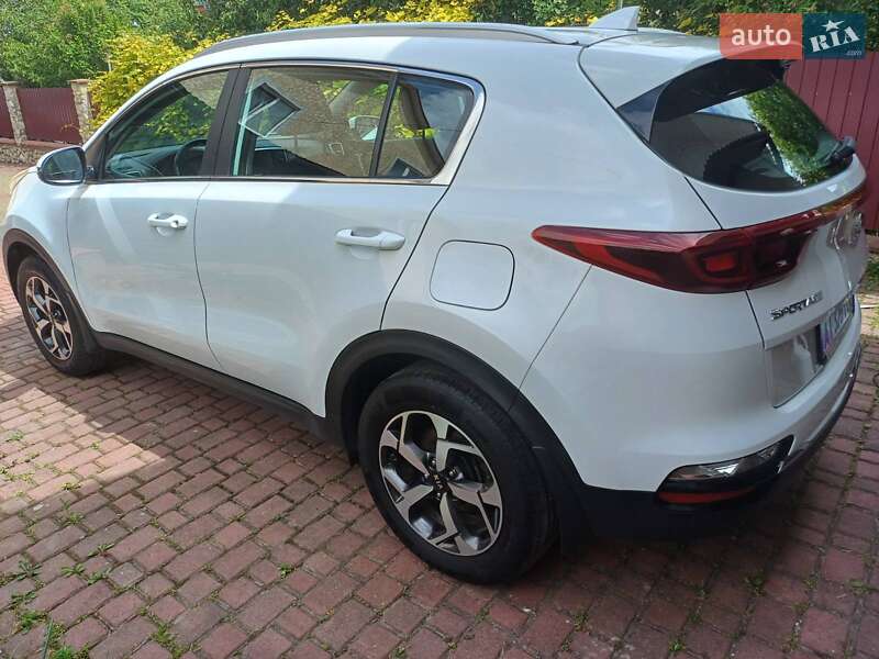 Внедорожник / Кроссовер Kia Sportage 2021 в Киеве