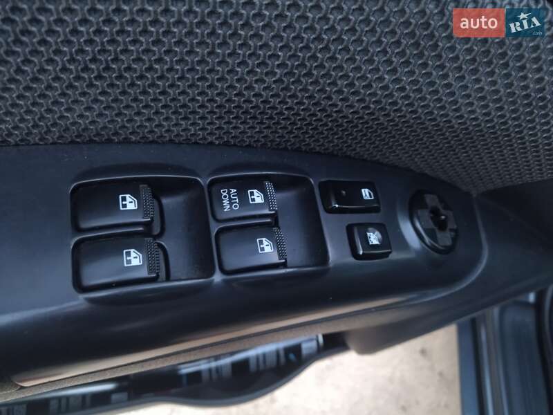 Внедорожник / Кроссовер Kia Sportage 2008 в Корсуне-Шевченковском