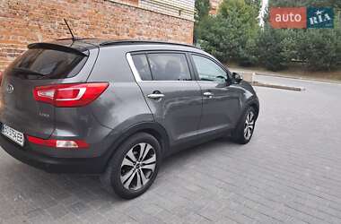 Позашляховик / Кросовер Kia Sportage 2011 в 