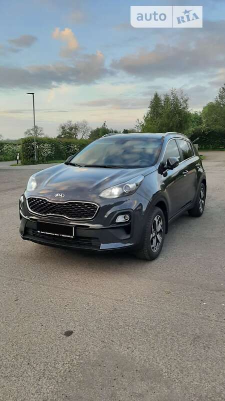 Внедорожник / Кроссовер Kia Sportage 2020 в Ивано-Франковске